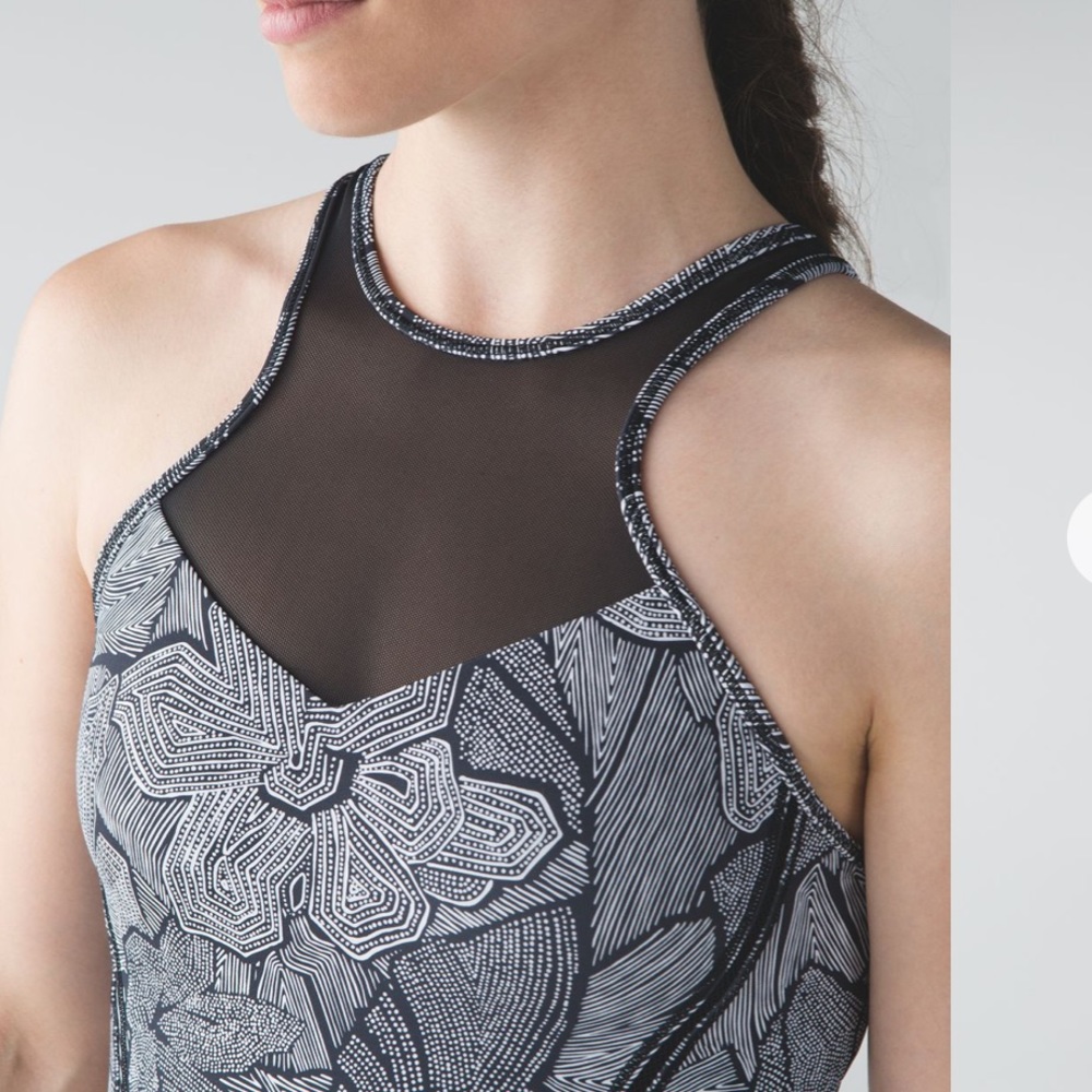 Lululemon Get It Om Bra